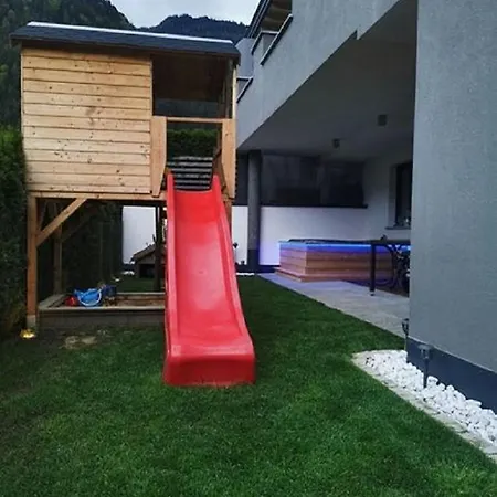 Kroell Apartmán